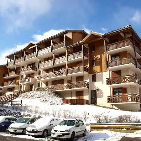 Апартаменты Les Hauts De St Gervais.8 *